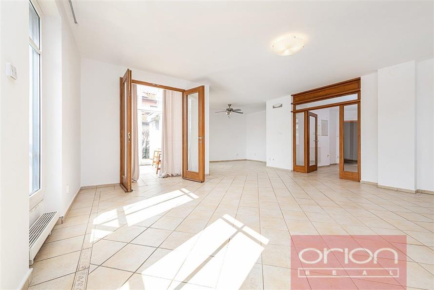 Pronájem rodinného domu: Praha 5 - Jinonice, Souběžná I