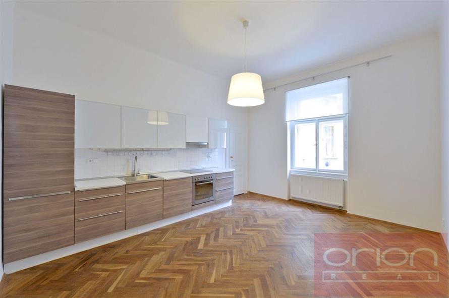 Pronájem luxusního bytu: Praha 3 - Vinohrady, náměstí Jiřího z Poděbrad