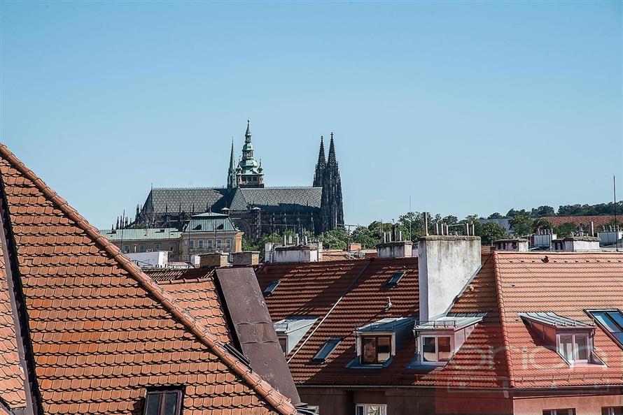 Pronájem bytu s balkónem: Praha 6 - Bubeneč, Československé armády