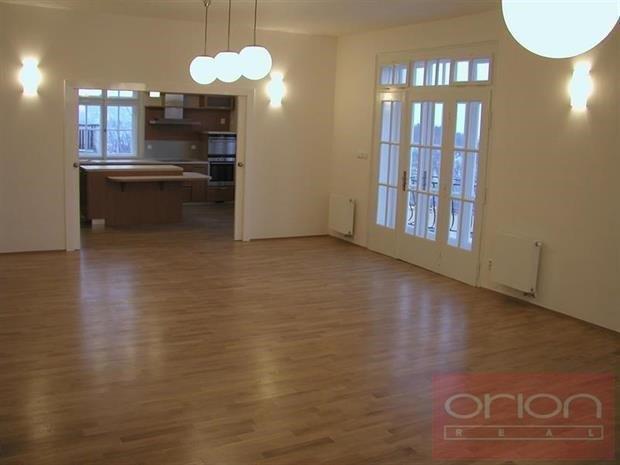 Pronájem luxusního mezonetového bytu s terasou: Praha 5 - Košíře, Na Šmukýřce