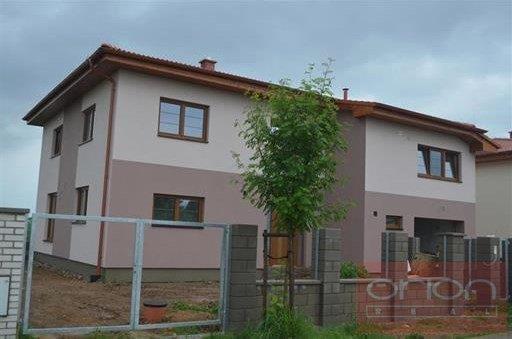 Pronájem domu se zahradou: Praha 6 - Horoměřice, Rabochova