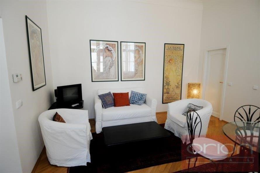 Apartment with terrace for rent: Praha 1- Malá Strana, Vlašská