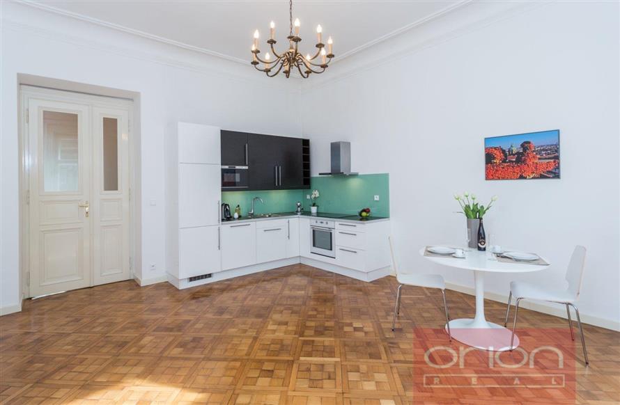 Apartment for rent: Anny Letenské, Prague 2 - Vinohrady