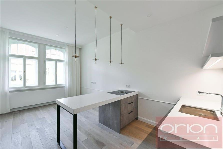 Luxury apartment for rent: Praha 3 - Vinohrady, náměstí Jiřího z Poděbrad