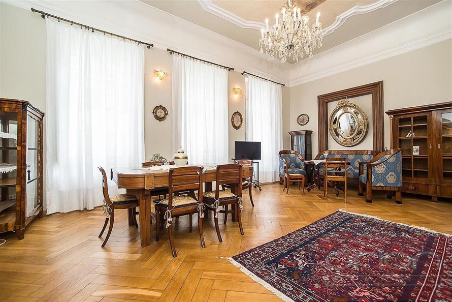 Apartment for rent: Prague 1- Malá Strana, Sněmovní