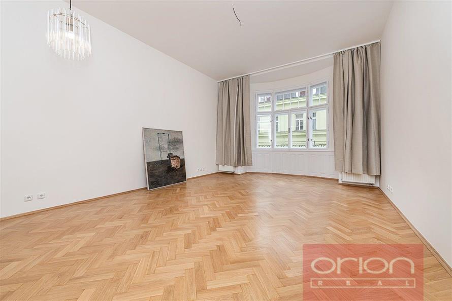 Apartment with balcony for rent: Praha 1 - Staré Město, Bílkova
