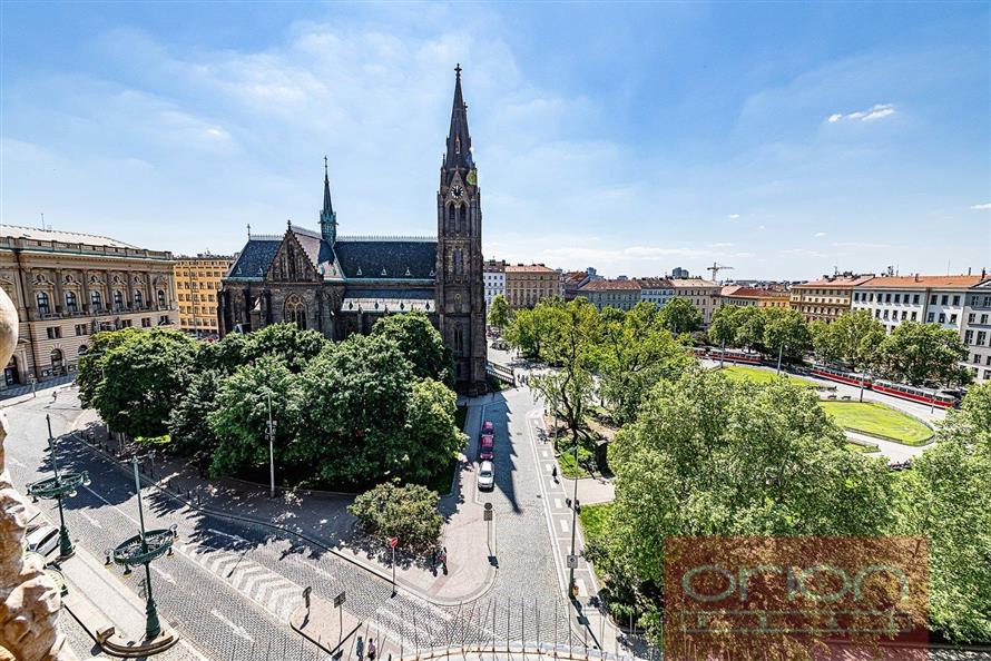 Luxury apartment with a large terrace for rent: Prague 2- Vinohrady, Ibsenova