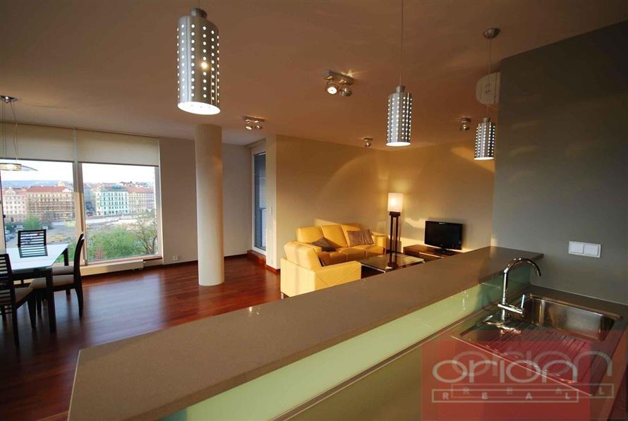 Apartment with terrace and balcony for rent: Praha 2 - Vinohrady, Italská