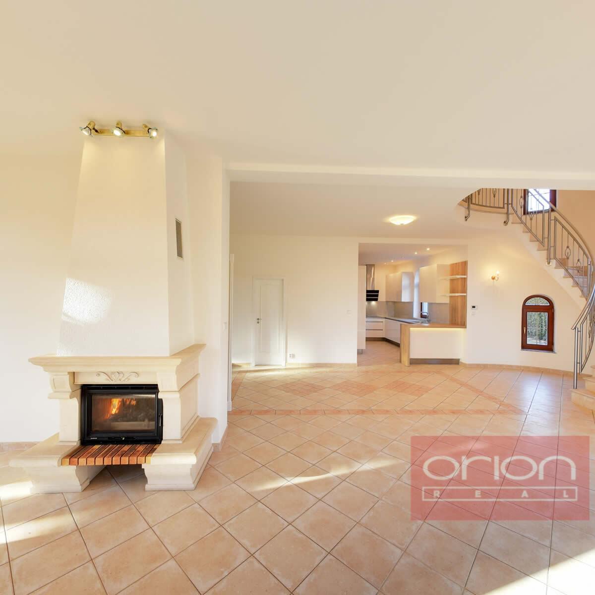 Family house with a pool for rent: Prague 6 - Nebušice, Nebušická street