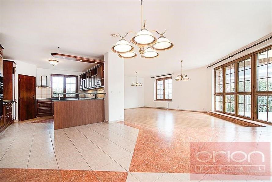 Family house with gardenand pool for rent: Praha 6 - Nebušice, Druhého odboje