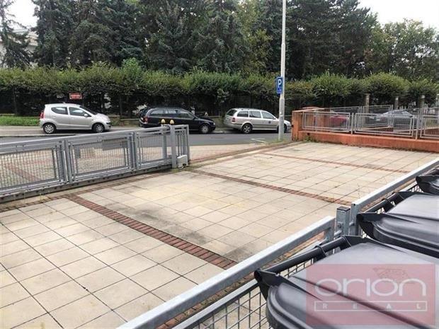 Parking space for rent: Praha 8 - Kobylisy, Čimická street