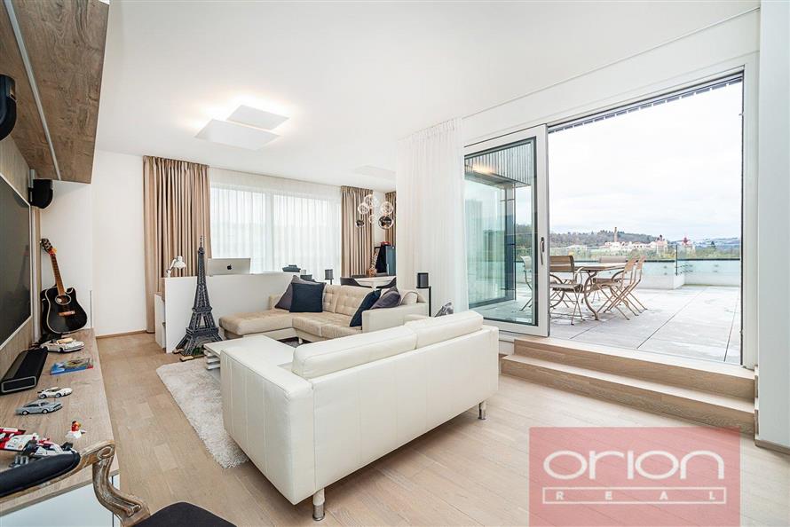 Luxury penthouse for sale: Skálové, Praha 4 - Braník